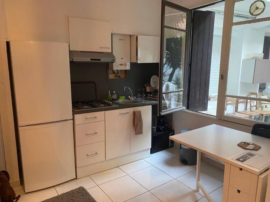 Appt 4 Pers Avec Jardin Ombrage En Centre De Apartment